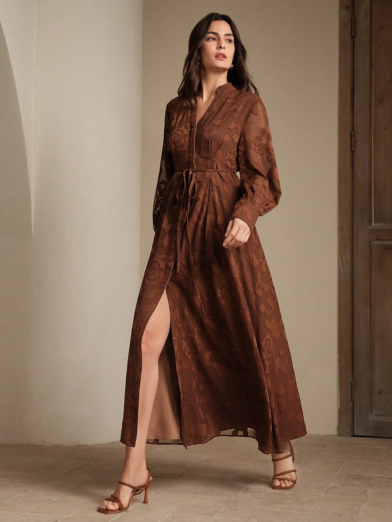 Elegant Modern Long V-Neck Lantern Sleeve Cinched Waist Floral Dress, Suitable For Going Out, Festivals, Spring Outings And Vacations