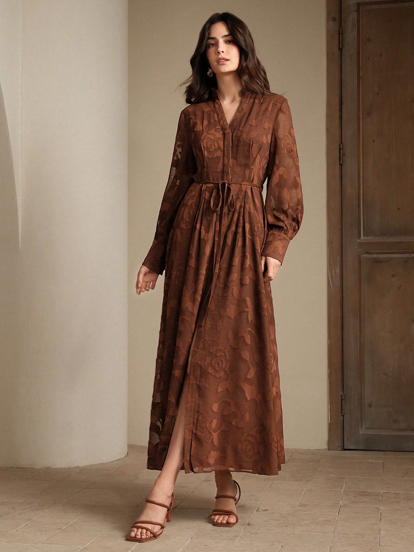 Elegant Modern Long V-Neck Lantern Sleeve Cinched Waist Floral Dress, Suitable For Going Out, Festivals, Spring Outings And Vacations