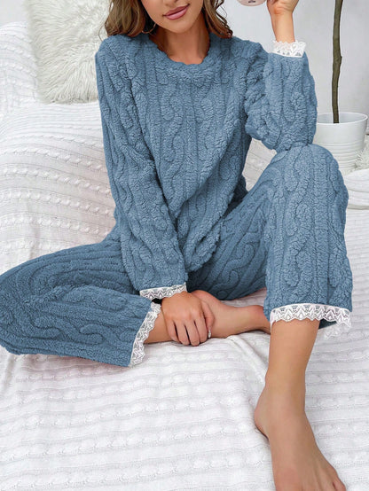Women's Coral Fleece Solid Color Lace Trim Thick Casual Pajama Set